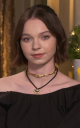 Emma Myers (Atriz) AI voice text to speech and AI music cover generator