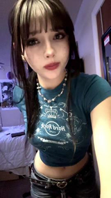 Nicole (Class of '09) AI voice text to speech and AI music cover generator