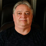 Willy Wonka (A Fantástica Fábrica de Chocolate) Marco Antônio Costa AI voice text to speech and AI music cover generator