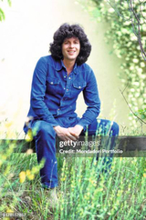 Claudio Baglioni - 1981 - (Italian singer) AI voice text to speech and AI music cover generator