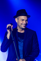 Roger Cicero AI voice text to speech and AI music cover generator