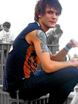 Martin Johnson 2006 (Boys Like Girls) AI voice text to speech and AI music cover generator