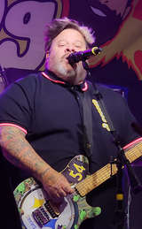 Jaret Reddick (Bowling For Soup) AI voice text to speech and AI music cover generator