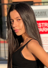 Ronnie Anne Santiago (Izabella Alvarez - Inglês) (The Loud House/Os Casagrandes) AI voice text to speech and AI music cover generator