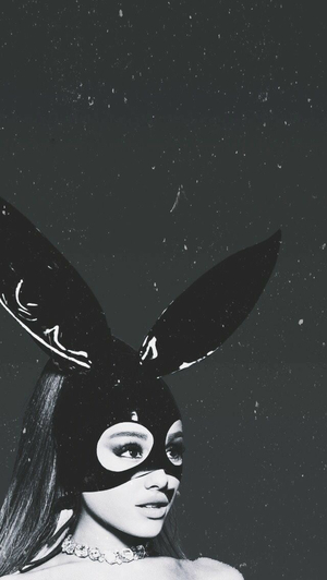 Grande AI cover generator