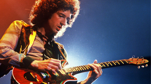 Brian May [90`s] AI cover generator