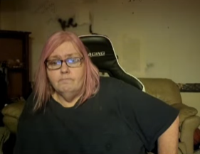 Tina D (LolCow Queens) AI cover generator