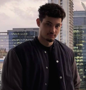 SagaTheYoungin - Story YouTuber AI cover generator