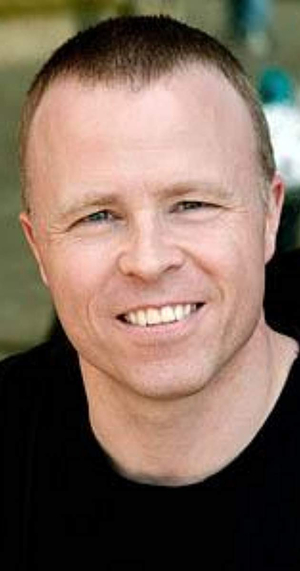 Barney the Dinosaur (Duncan Brannan) AI cover generator