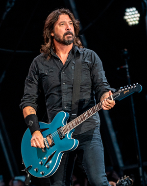 Dave Grohl UPDATED (Foo Fighters) AI cover generator