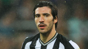 Sandro AI cover generator