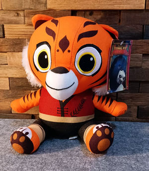 Master Tigress (Kung Fu Panda (Movies) Ultimate Model (40000) AI cover generator