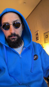 PhuzzyBond AI cover generator