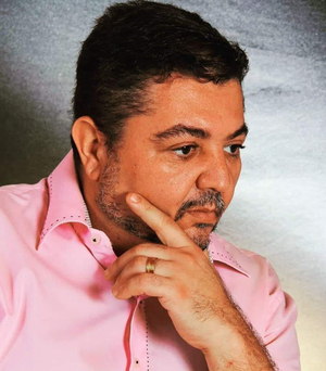 XLR8 (Ben 10) Flávio Back AI cover generator