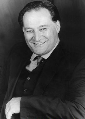 Goofy-Pippo (italian Dub) (Disney)(voice actor Vittorio Amandola) AI cover generator