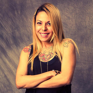 Steven Universe (Leisha Medina) AI cover generator