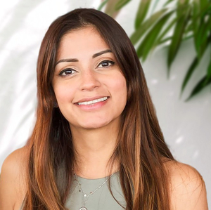 Ana Esposito AI cover generator