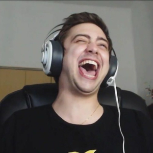 o cara E profissional (Alanzoka) (Streamer) AI cover generator