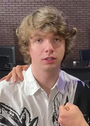 Karl Jacobs (MrBeast) AI cover generator