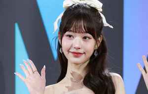 JANG WONYOUNG of IVE [Updated] AI cover generator