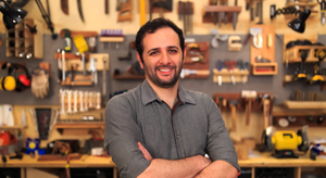 Iberê Thenório (Youtuber) (Manual do Mundo) AI cover generator