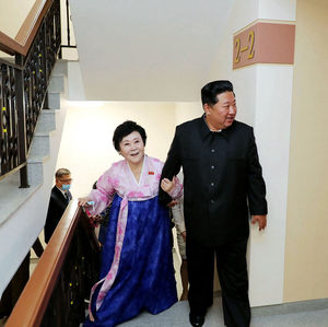 Ri Chun-hee (North Korean Newslady) AI cover generator