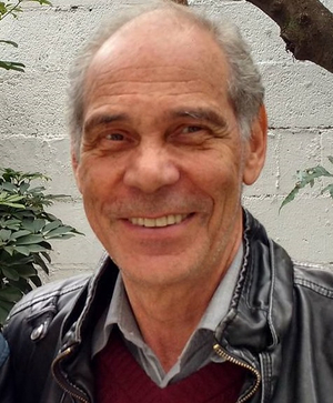 Seu Madruga / Carlos Alberto Seidl (Chaves) AI cover generator