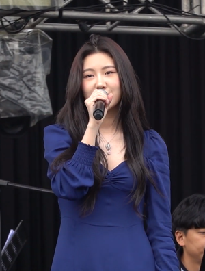 Yerin Baek AI cover generator