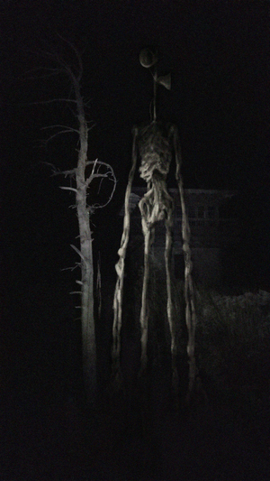 Siren Head Speaking and Sound [Trevor Henderson] AI cover generator