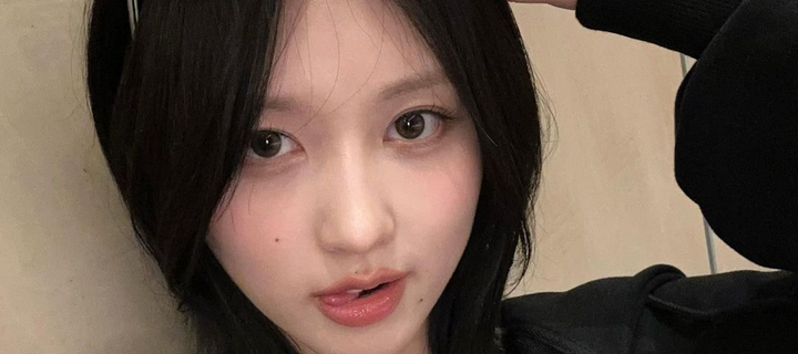 This is the Avatar Image for the 가을 AI Voice and Text to Speech Generator