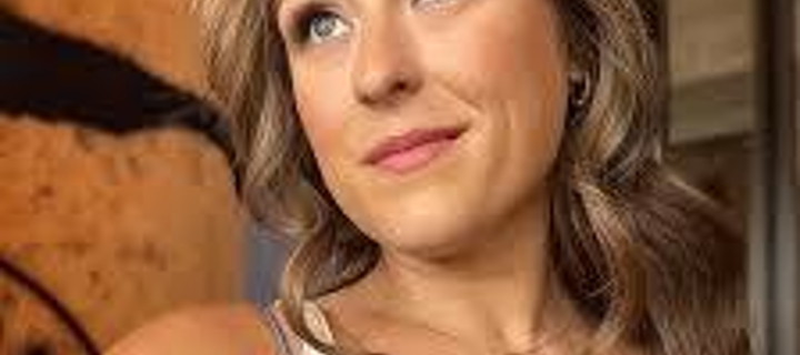 This is the Avatar Image for the Elaina keyes AI Voice and Text to Speech Generator