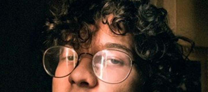 This is the Avatar Image for the Arttur (YouTuber) AI Voice and Text to Speech Generator