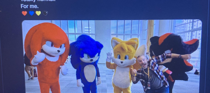 This is the Avatar Image for the Sonic The Hedgehog (Roger Craig Smith) (Frontiers Voice lines) AI Voice and Text to Speech Generator