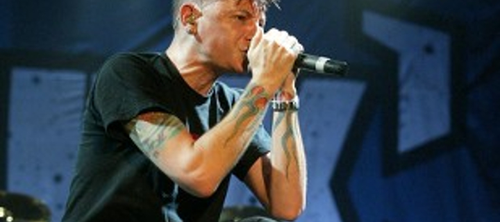 This is the Avatar Image for the Chester Bennington [Live 2004] AI Voice and Text to Speech Generator