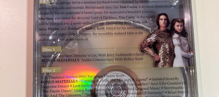 This is the Avatar Image for the Tom Scott (30 minutes of data) AI Voice and Text to Speech Generator