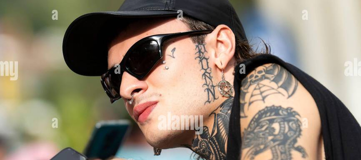 This is the Avatar Image for the Rosa Chemichal (italian Repper) AI Voice and Text to Speech Generator