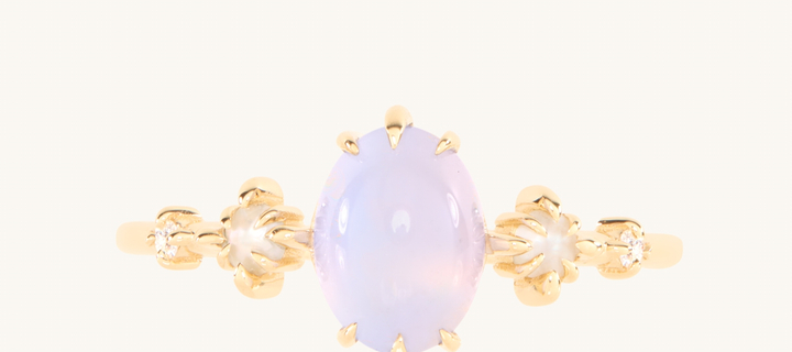 This is the Avatar Image for the Laufey AI Voice and Text to Speech Generator