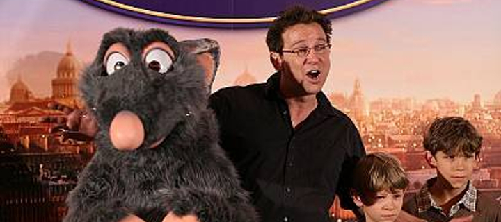 This is the Avatar Image for the Guillaume Lebon (French voice actor) AI Voice and Text to Speech Generator