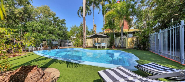 This is the Avatar Image for the Darwin (Güncel) AI Voice and Text to Speech Generator