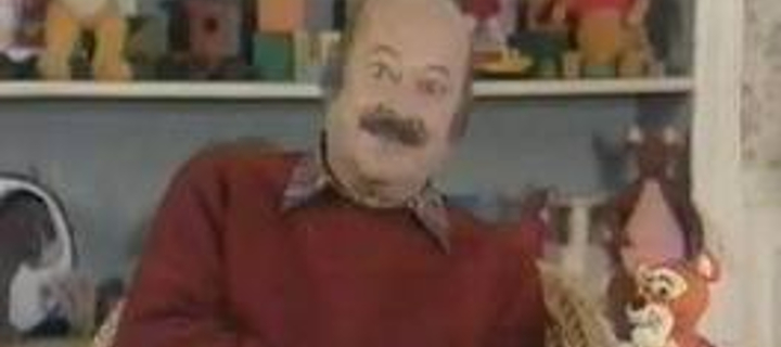 This is the Avatar Image for the Winnie the Pooh Narrator (Laurie Main) AI Voice and Text to Speech Generator