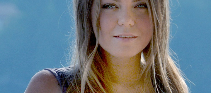 This is the Avatar Image for the Оксана Почепа (Акула) (Russian Singer) AI Voice and Text to Speech Generator