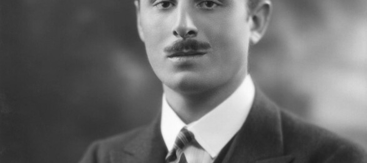 This is the Avatar Image for the Oswald Mosley AI Voice and Text to Speech Generator