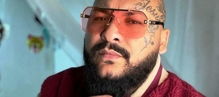 This is the Avatar Image for the Dani Mocanu [Romanian manele singer] AI Voice and Text to Speech Generator