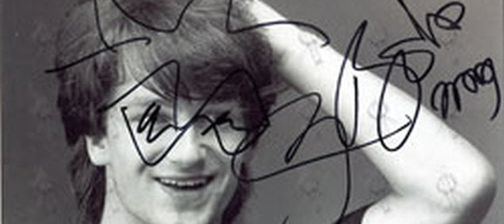 This is the Avatar Image for the Bono (U2) (Mid 80s Era) AI Voice and Text to Speech Generator